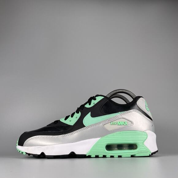 Size 6y Women’s 7.5 Nike Air Max 90 LTR Shoes Green Glow Running Sneakers Casual - Picture 1 of 9